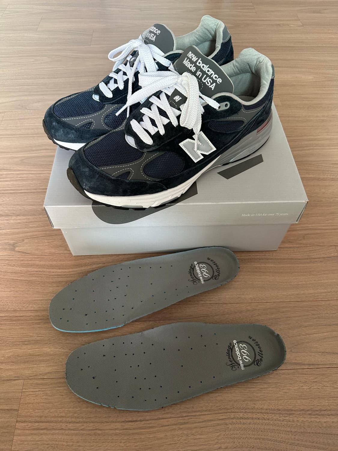 285 뉴발란스 993 네이비 mr993nv 상품이미지2