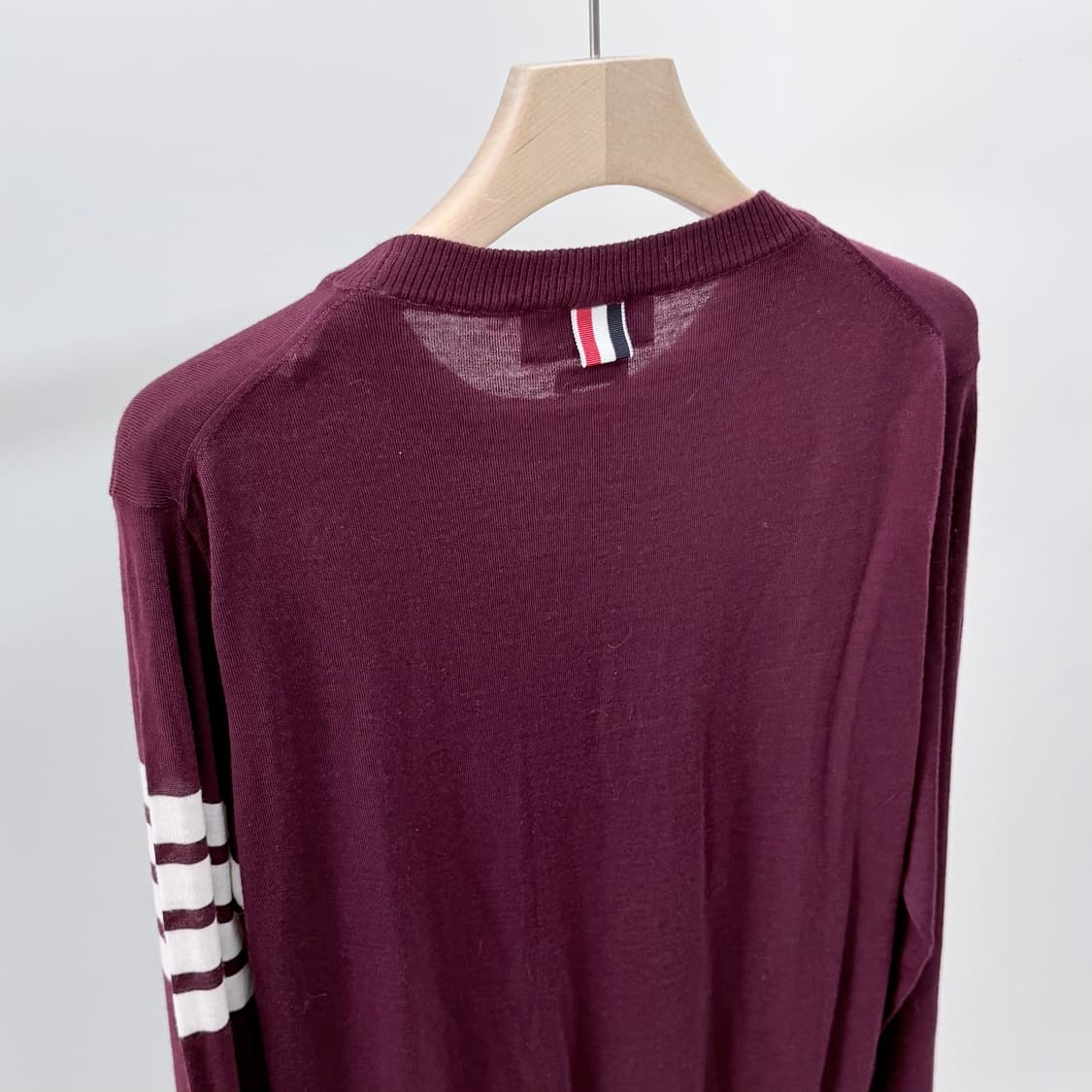 [미사용/1] 톰브라운 사선완장 메리노 울 니트 버건디 상품이미지6
