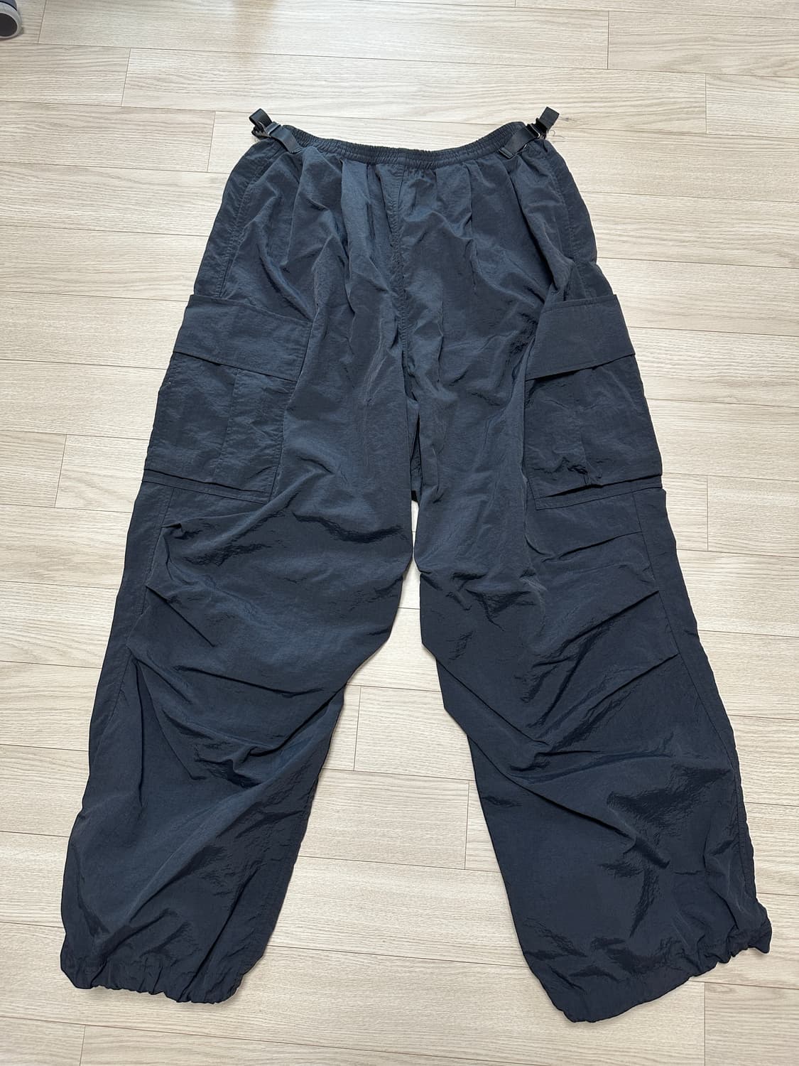 [Product Twelve] 프로덕트 트웰브 나일론 와이드 카고팬츠 상품이미지1