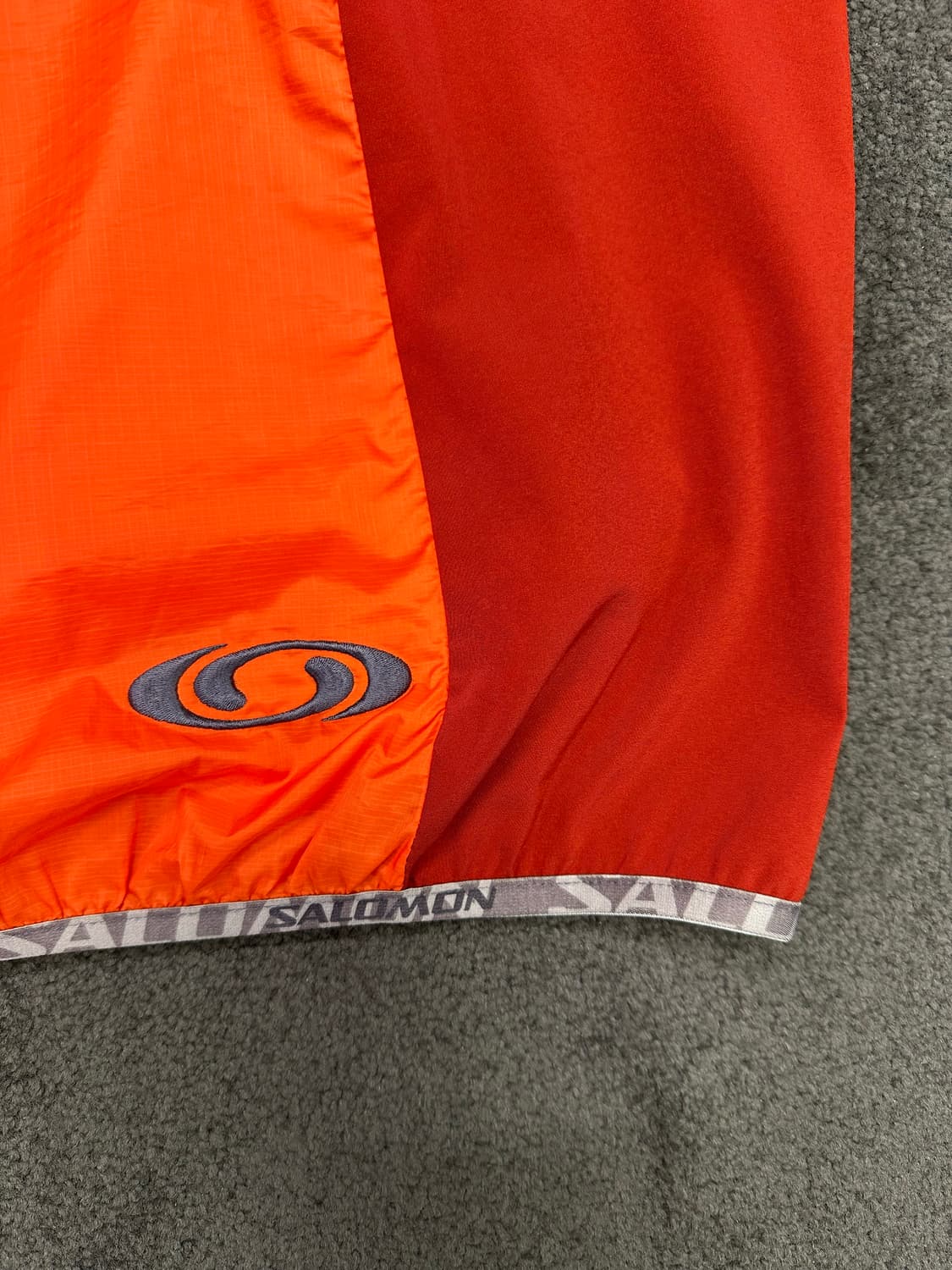 Salomon 오렌지 바람막이 자켓 XL 상품이미지6