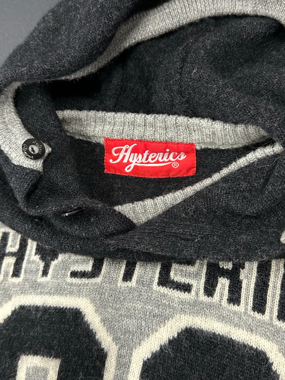 90s 히스테릭 글래머 울 로고 버튼 니트 상품이미지5
