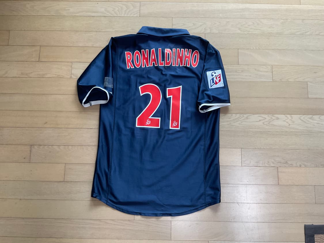PSG 호나우지뉴 유니폼 상품이미지2