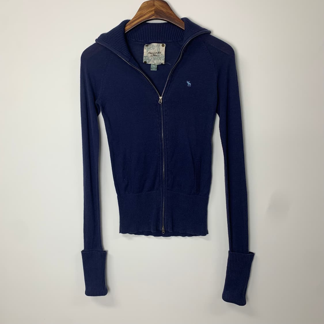 아베크롬비 산양로고 네이비 투웨이 니트집업 상품이미지2