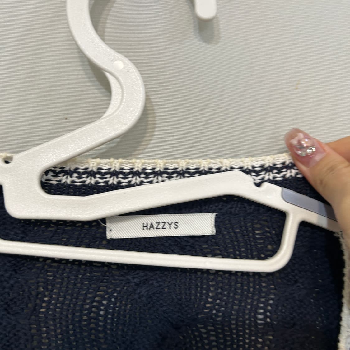 헤지스 2021 여성 가을 가디건 90 상품이미지2