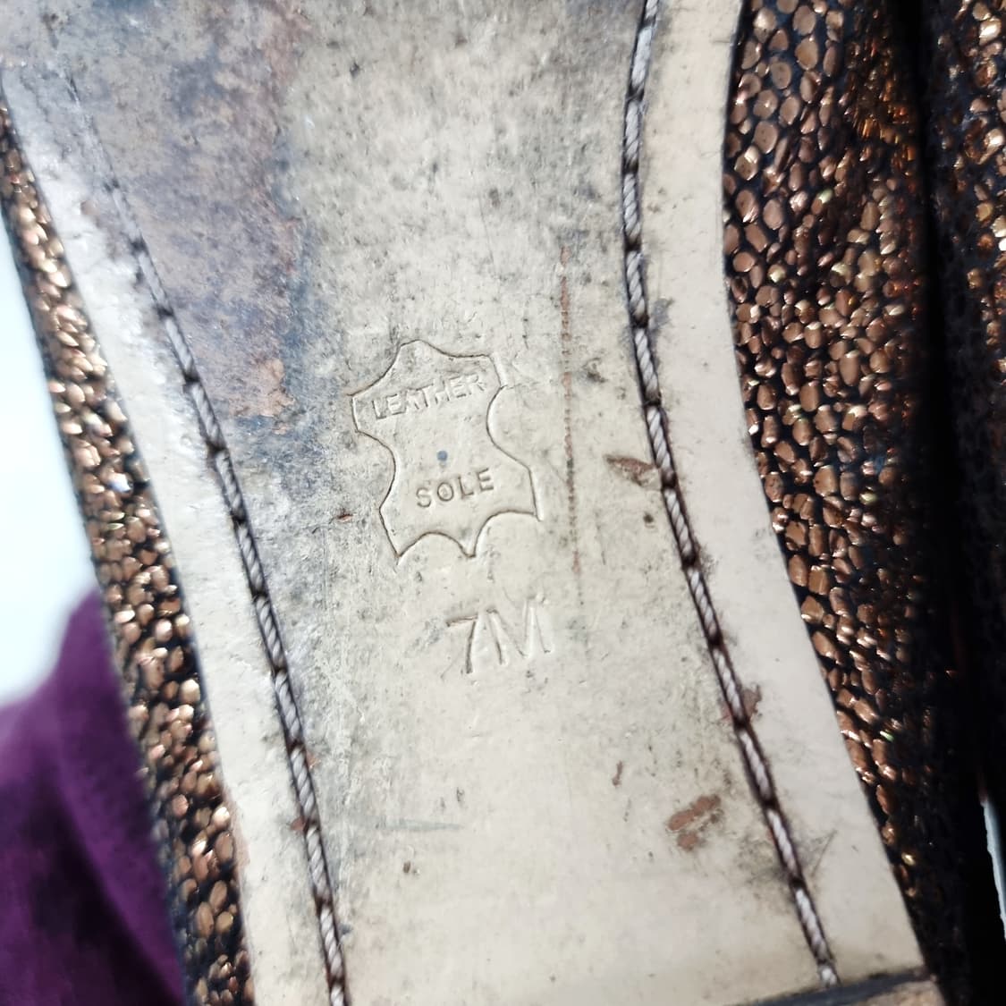 토리버치 큐빅장식 레더 가죽 플랫 단화 슈즈 구두 (240/표기7) 상품이미지9