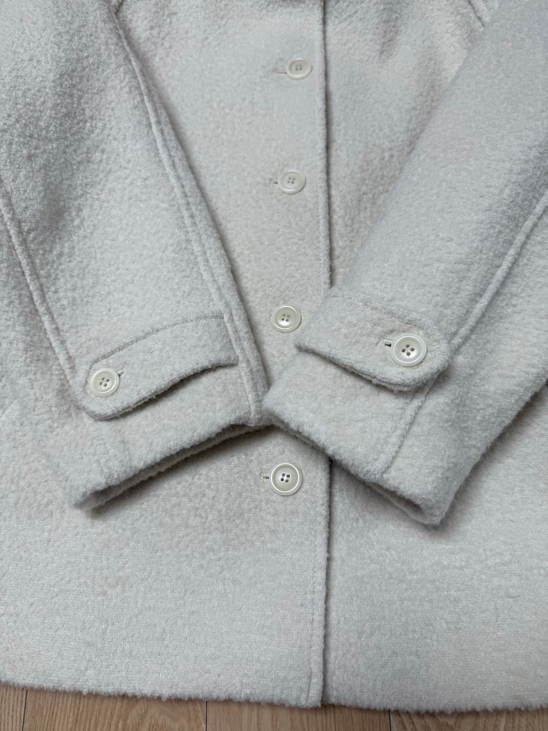 타낫 부클 코트 상품이미지2