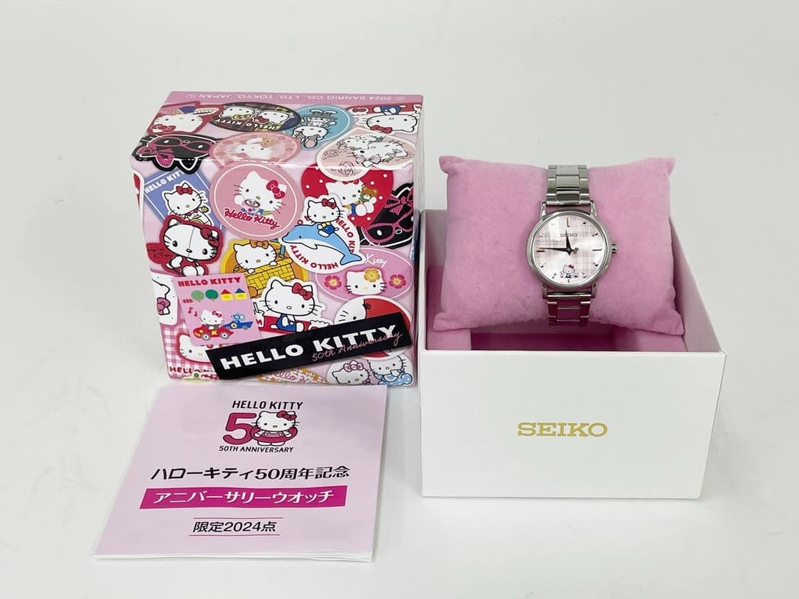 세이코 X 헬로키티 50주년 기념 콜라보 한정판 시계 상품이미지1