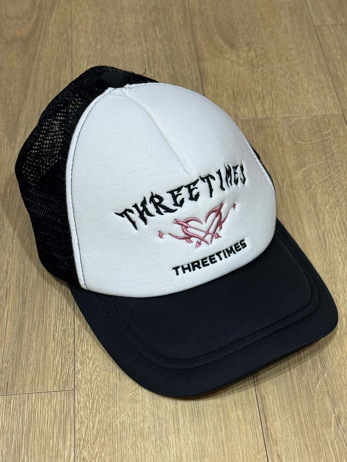 쓰리타임즈 threetimes 볼캡 상품이미지1