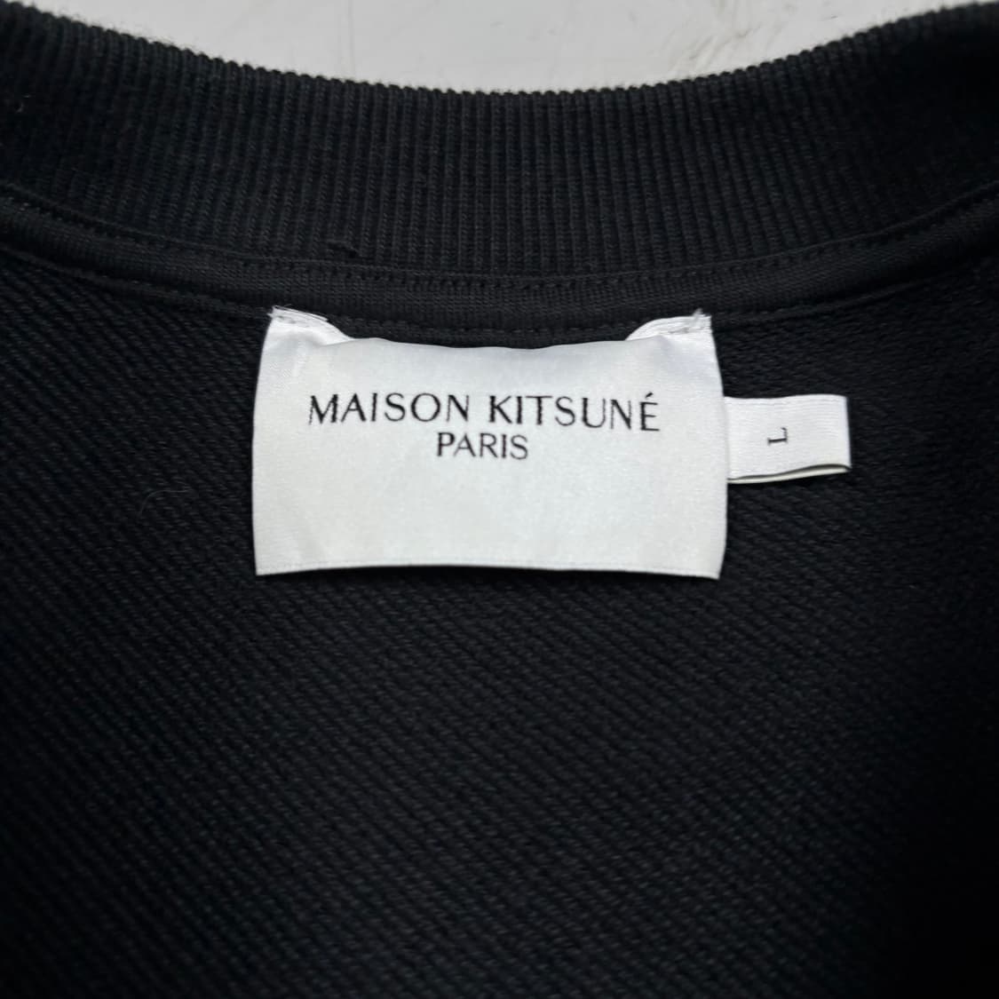 메종 키츠네 블랙컬러 더블 폭스 헤드 맨투맨 상품이미지3