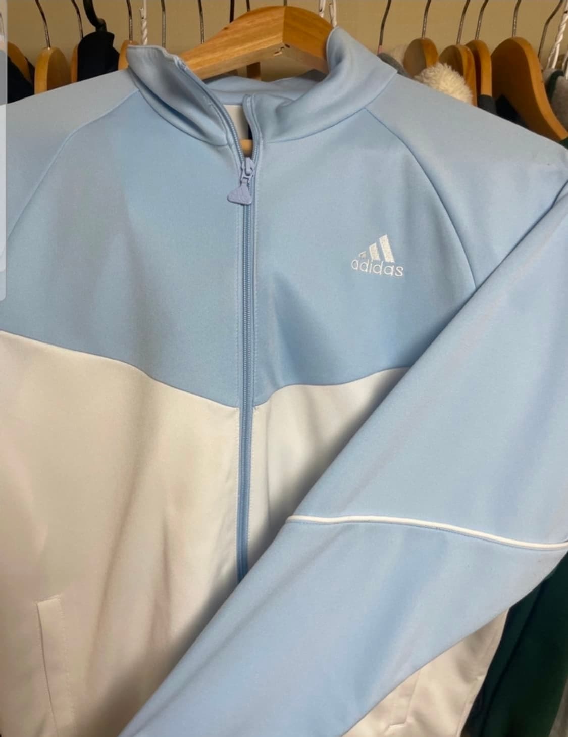 🔴희귀매물🔴 아디다스 하늘색 져지  상품이미지1