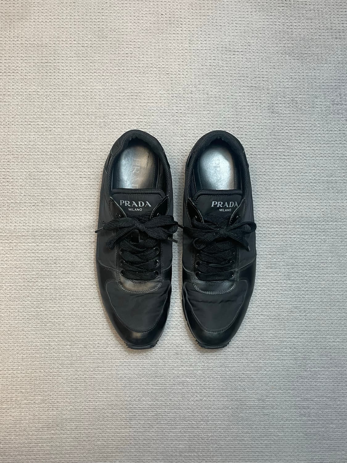 프라다 레더 나일론 스니커즈 상품이미지2