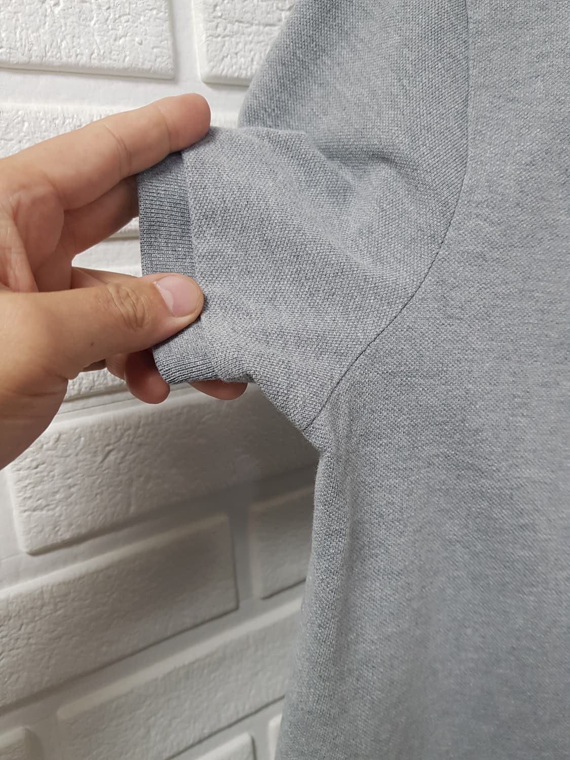 [m/남95/정품] 몽클레어 폴로티 그레이 상품이미지6