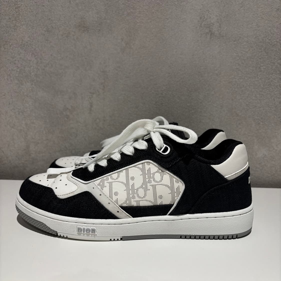 디올 오블리크 B27 로우탑 스니커즈 상품이미지3