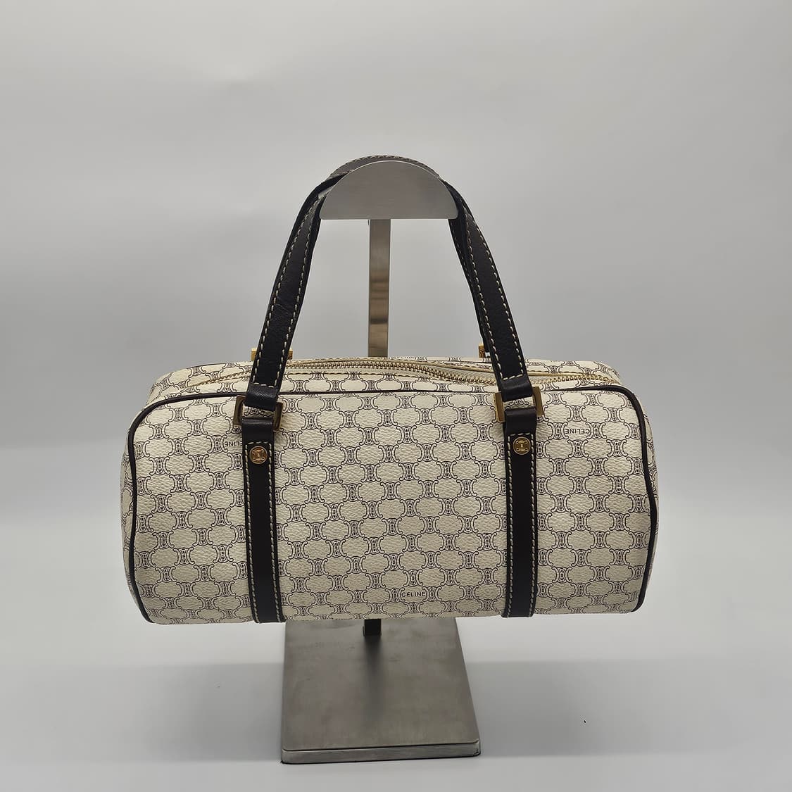 정품 셀린느 마카담 블라종 미니 원통백 상품이미지2