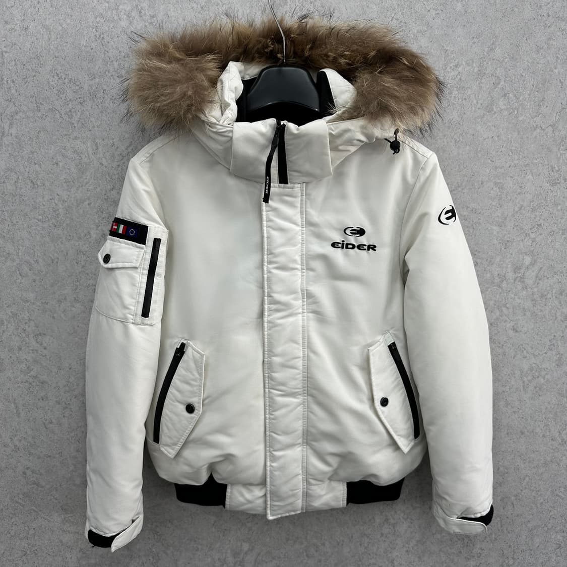 90 아이더 스투키 남자 구스다운 숏패딩 상품이미지1