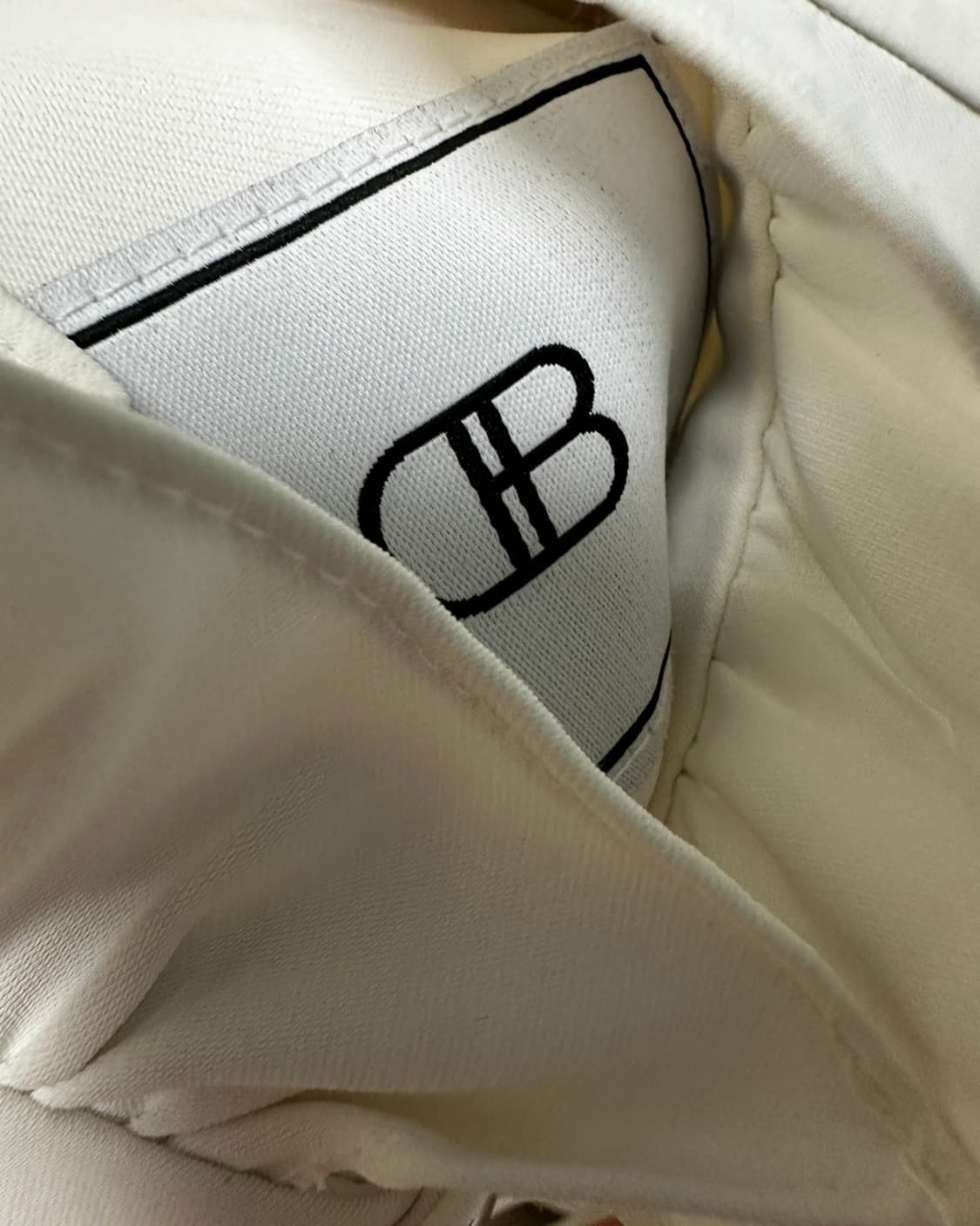 디벨 프릴 셔츠 상품이미지5