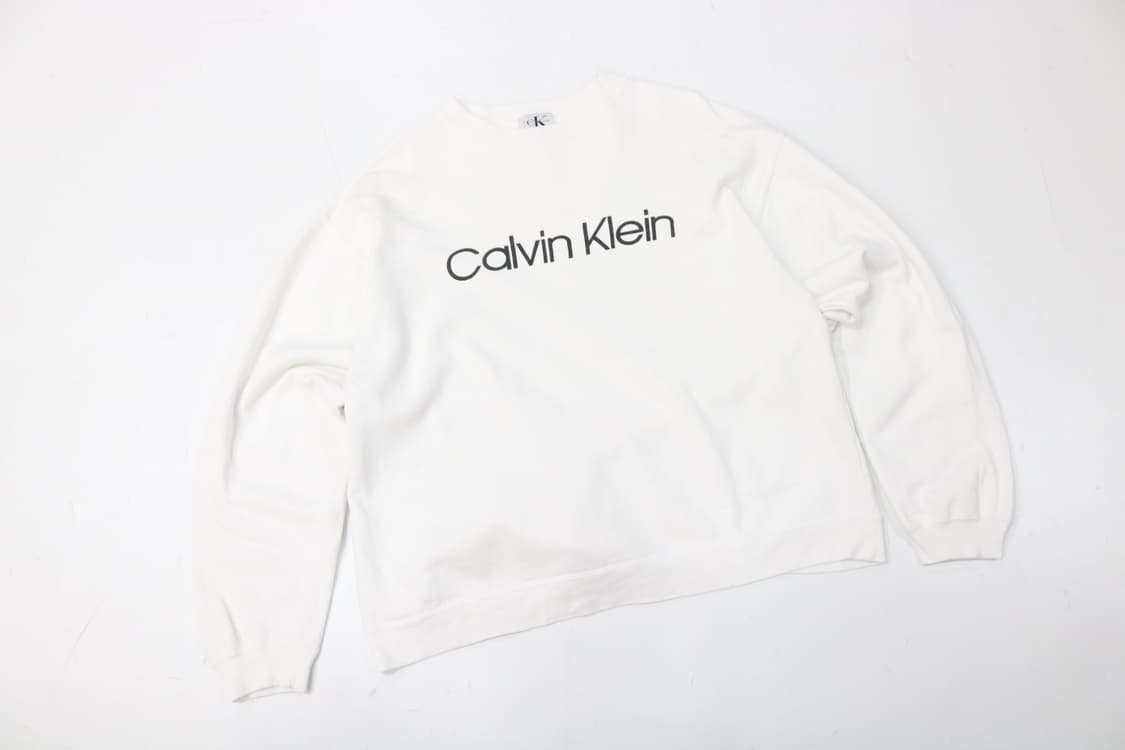 캘빈클라인 진스 오버사이즈 빅로고 크루넥 맨투맨 (M) 상품이미지2