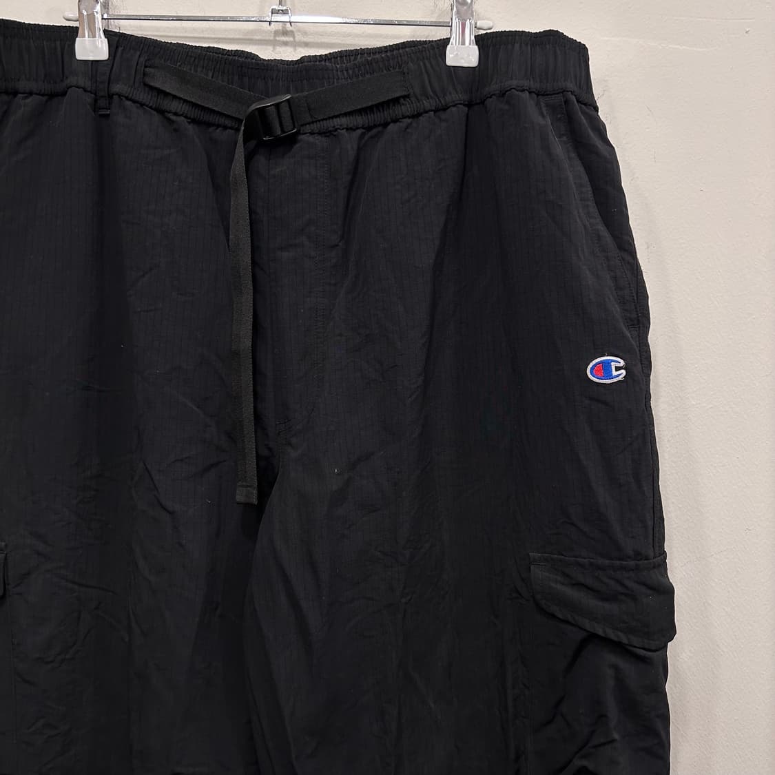 챔피온 와펜로고 와이드핏 벨티드 트랙팬츠 상품이미지1