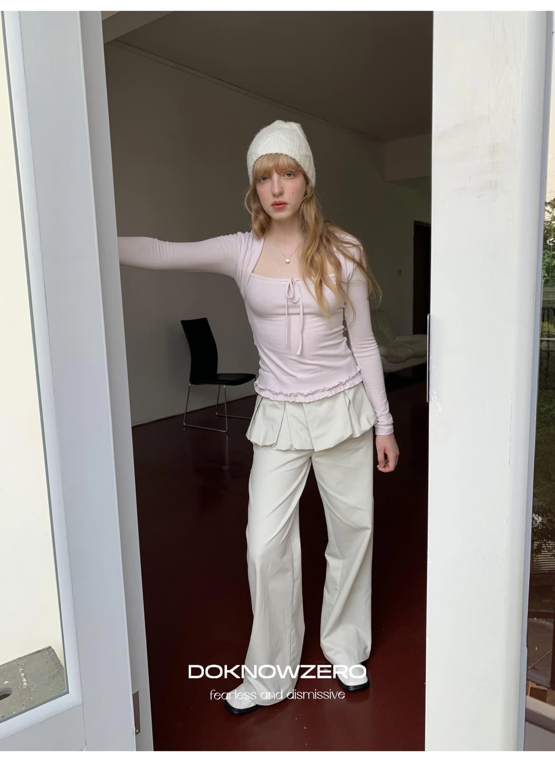 DoknowZero 크림 팬츠 상품이미지3