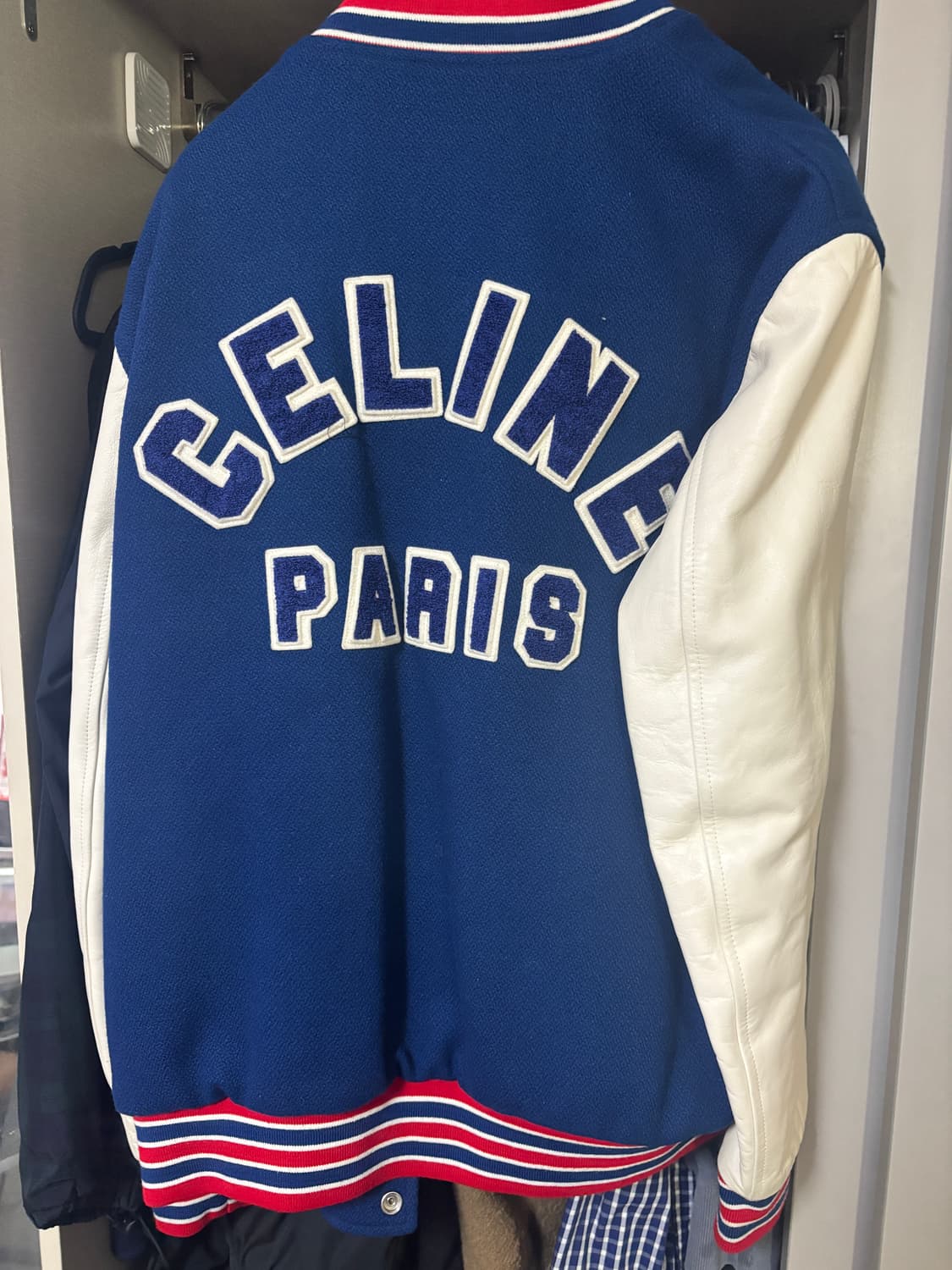 셀린느 celine c로고 바시티 자켓 38size 상품이미지2