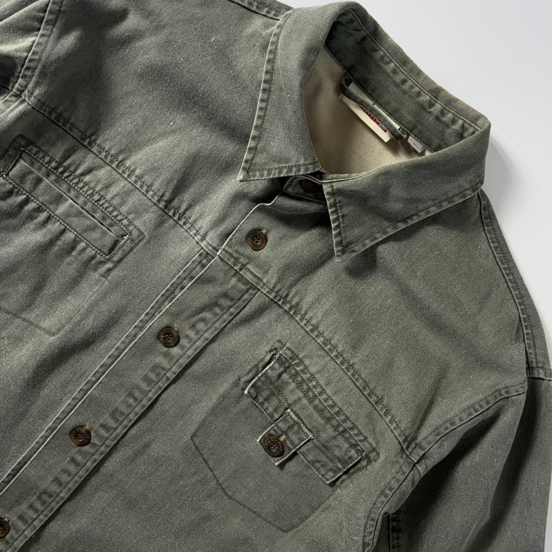 Quiksiver 퀵실버 포켓 아이언 버튼데님 셔츠 상품이미지3