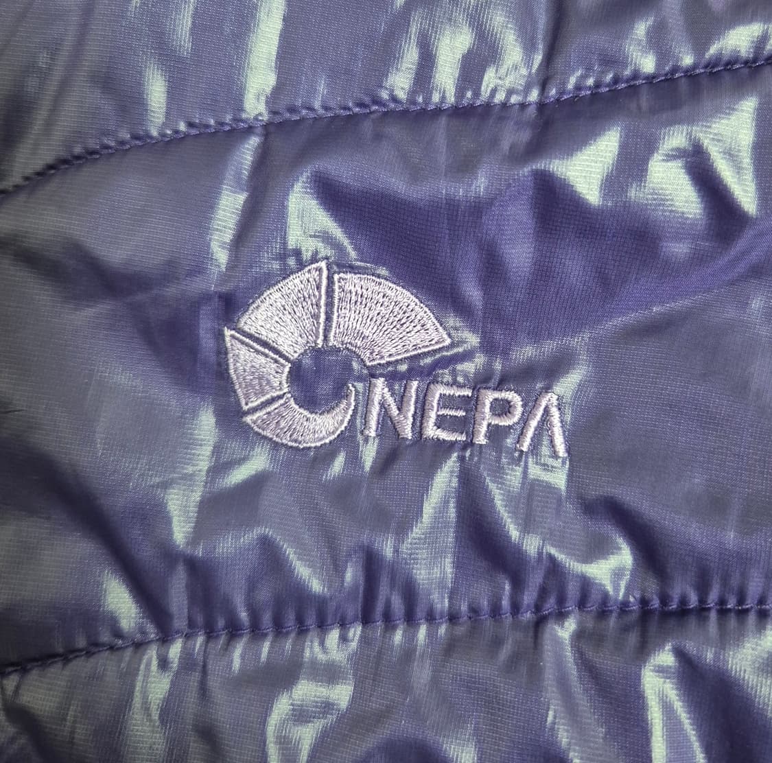 네파 경량 패딩 상품이미지2