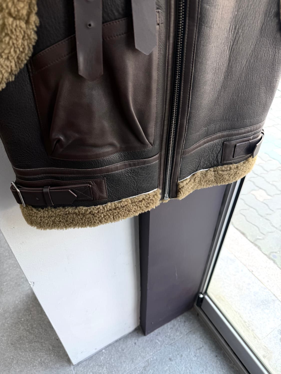 2/ 산드로 무스탕 레더 베스트 자켓 상품이미지4