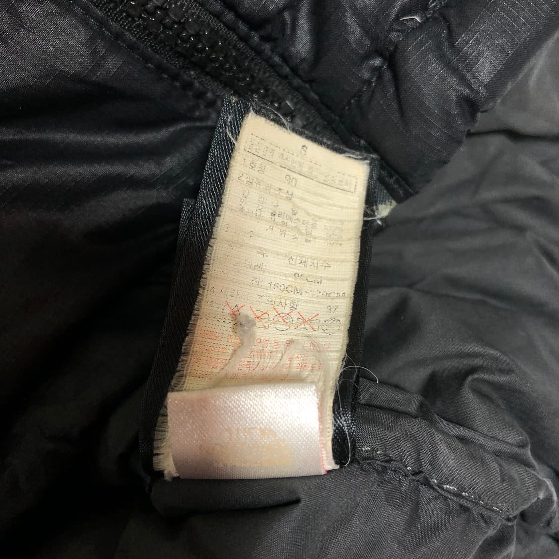 노스페이스 700 눕시 패딩 국내m 상품이미지6