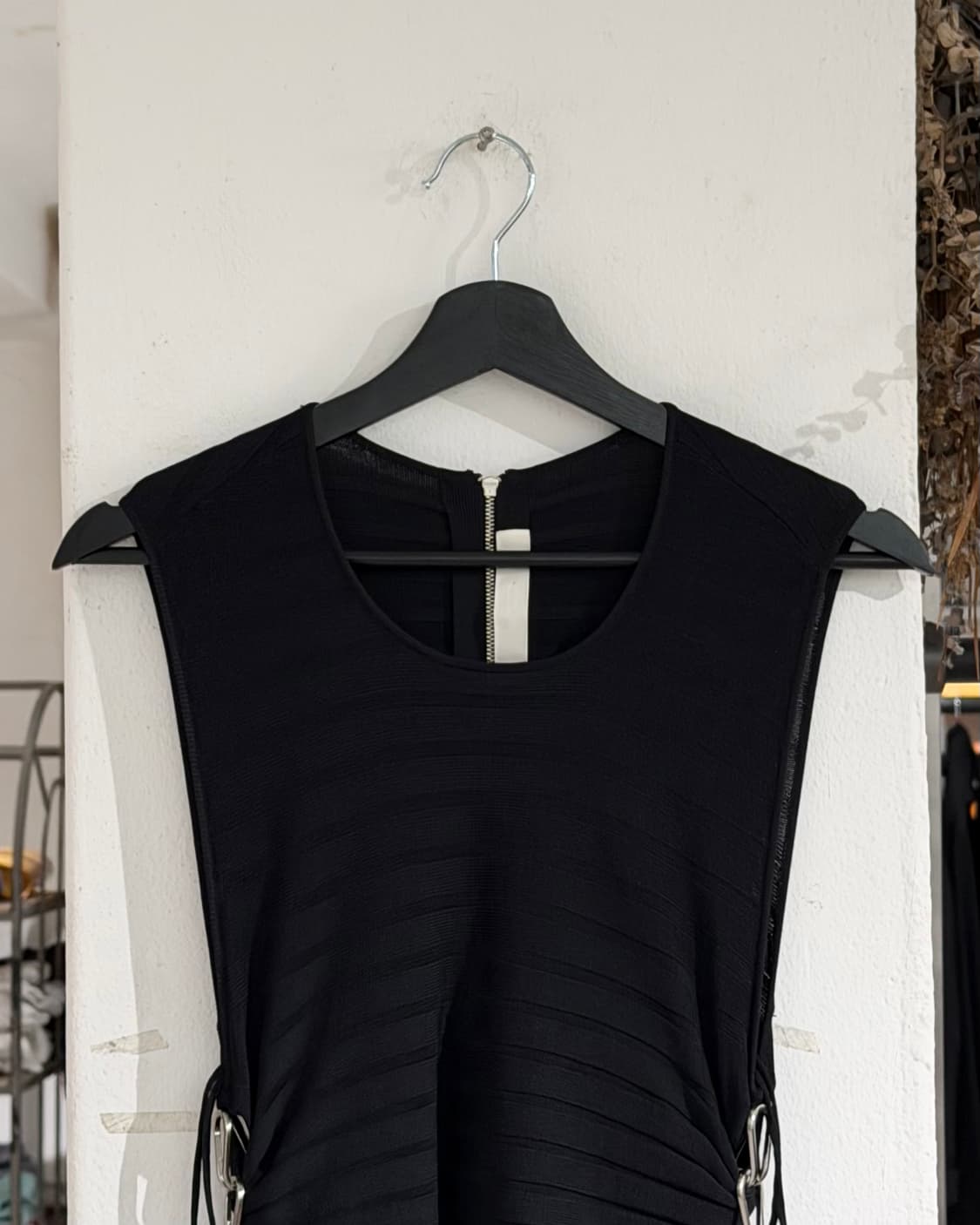 디온 리 블랙 브레이디드 립 니트 미니 드레스 상품이미지4