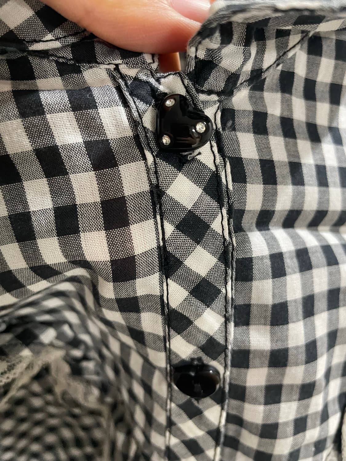 빈티지 체크 프릴 블라우스 상품이미지3