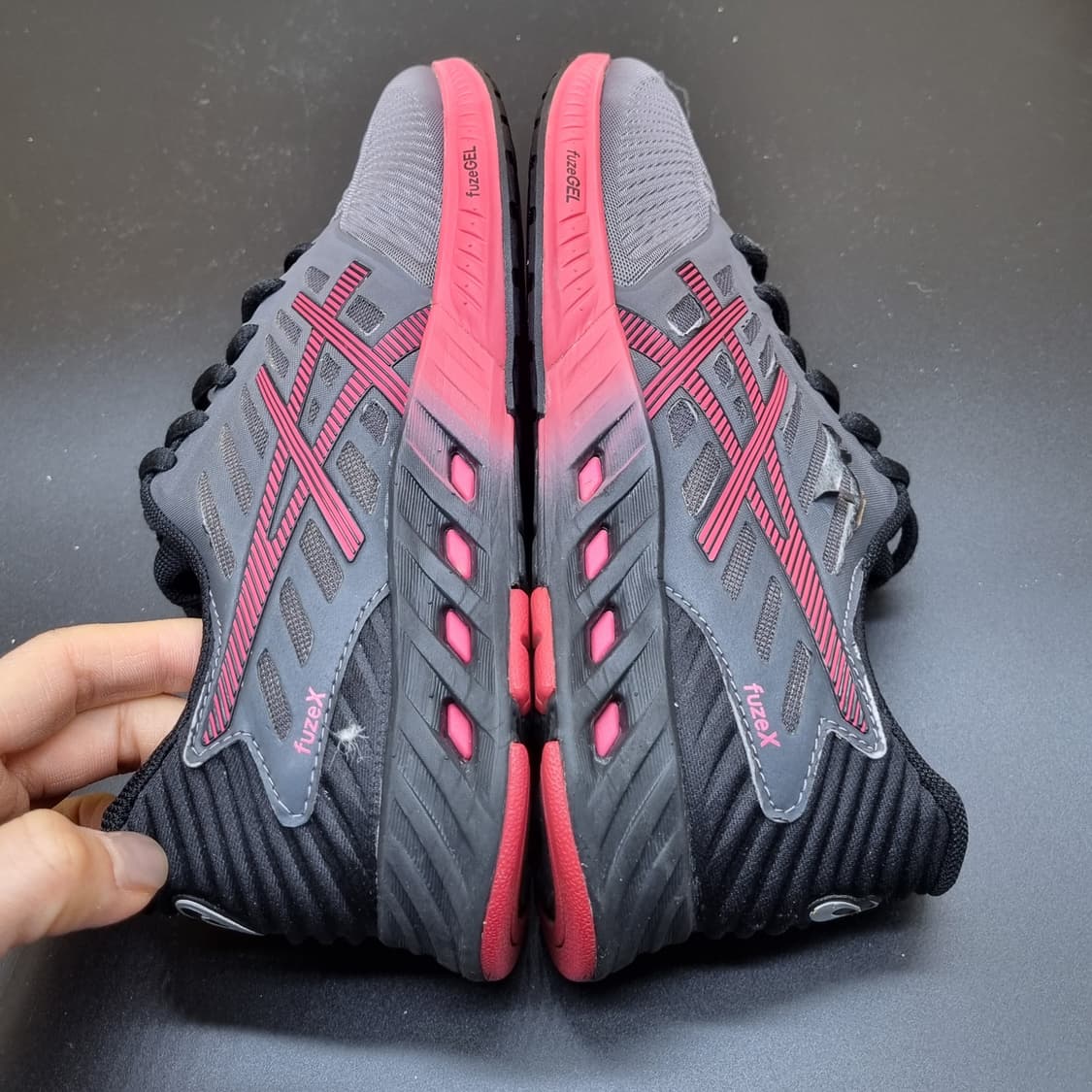 아식스 퓨즈x 여성운동화235 상품이미지5