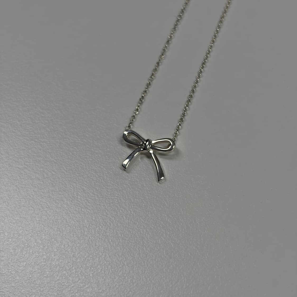 티파니앤코 리본 보우 목걸이 상품이미지3