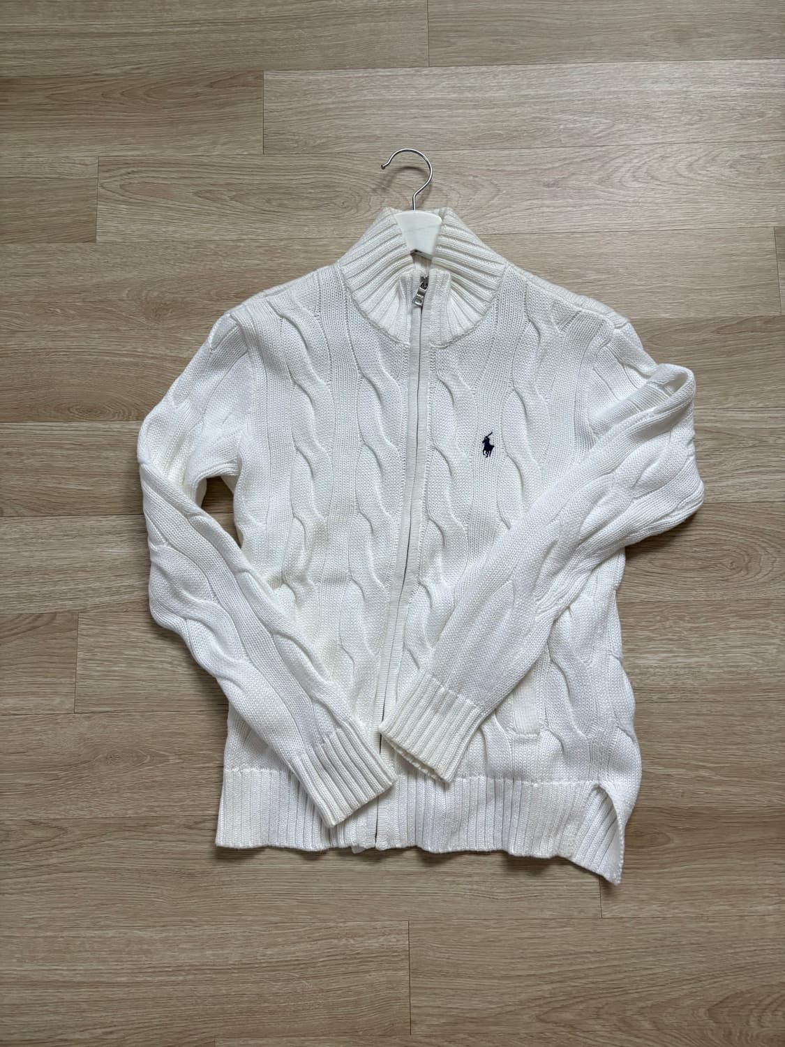 폴로 화이트 니트집업  상품이미지1