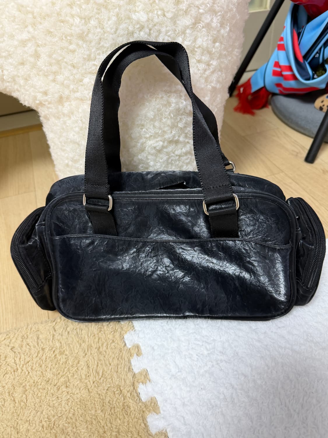 이미스 멀티 포켓 호보백 블랙 상품이미지3