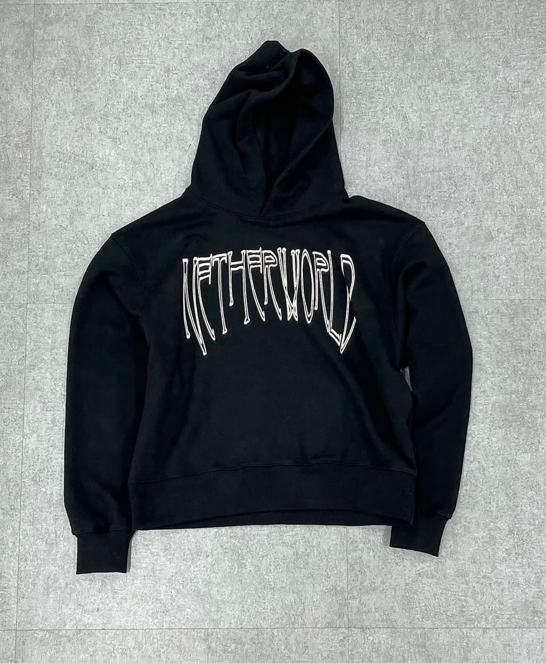 네더월드 블랙 후드티 상품이미지2