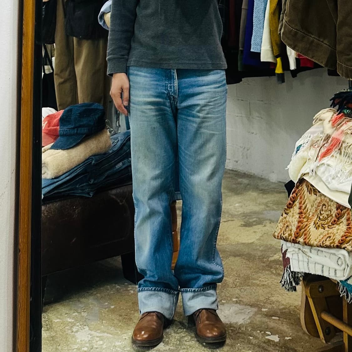 (착용컷) 90's Wrangler 데님 팬츠 (남성용 31.5) 상품이미지3