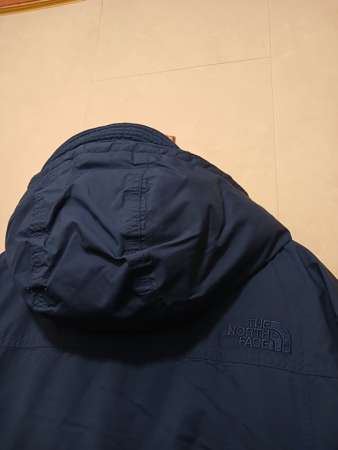 노스페이스 정품 남성 패딩 105 사이즈 상품이미지9