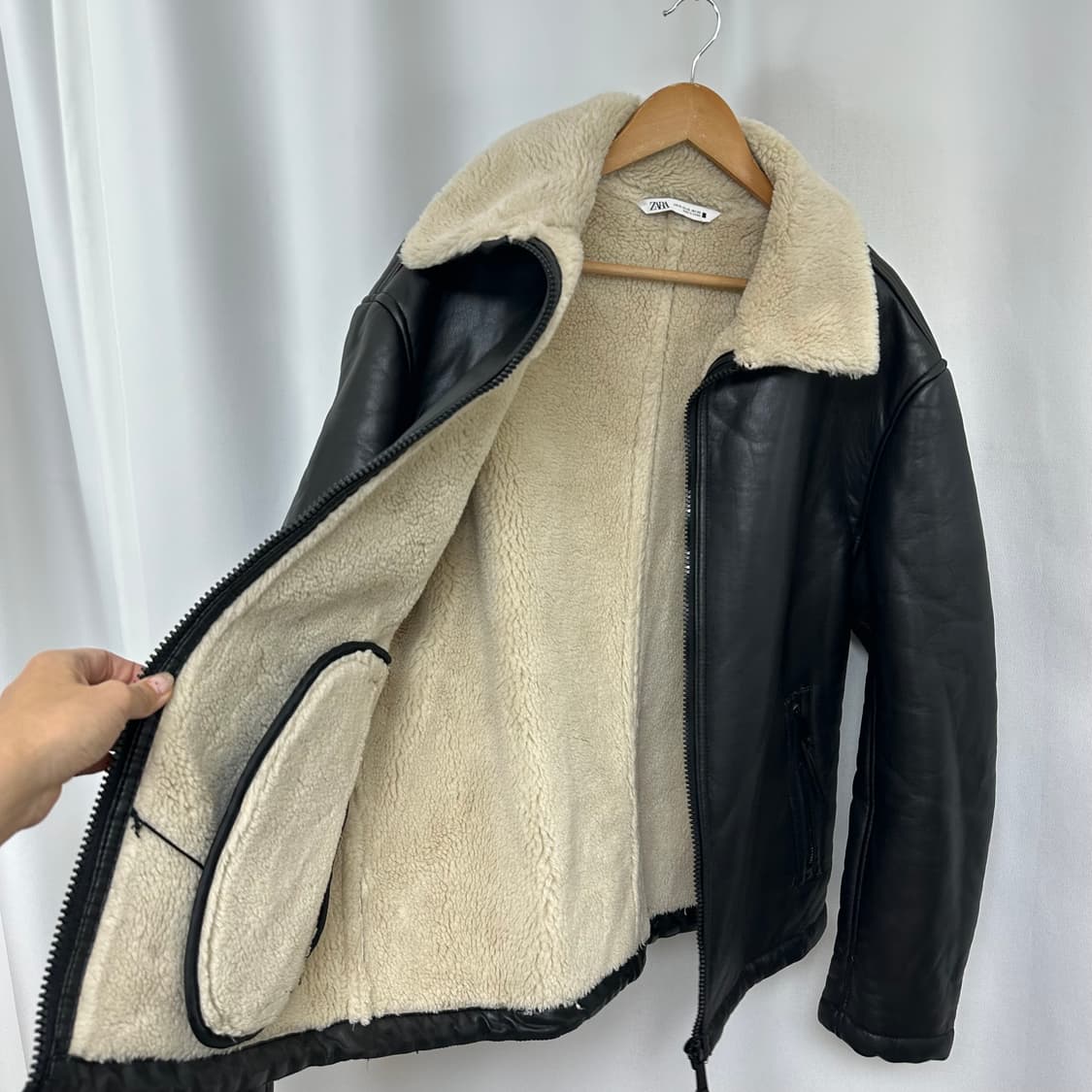 자라 남자 무스탕 도톰자켓 검정 빅사이즈 XL  EY 상품이미지5