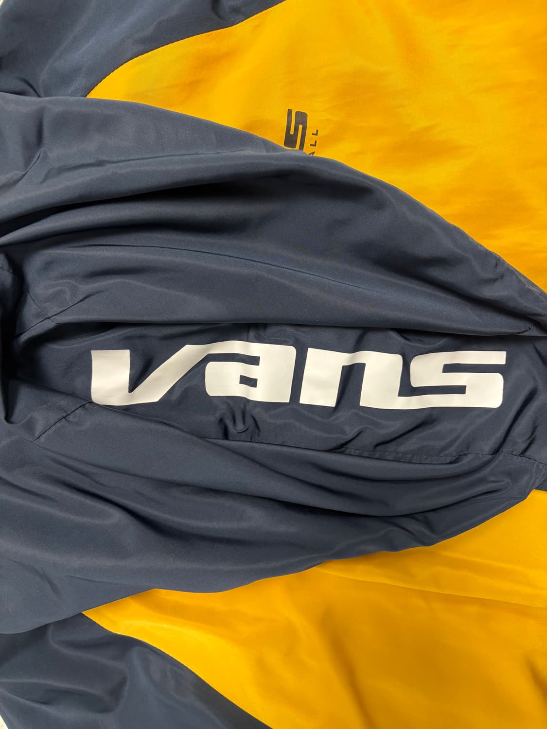 반스 바람막이 상품이미지7