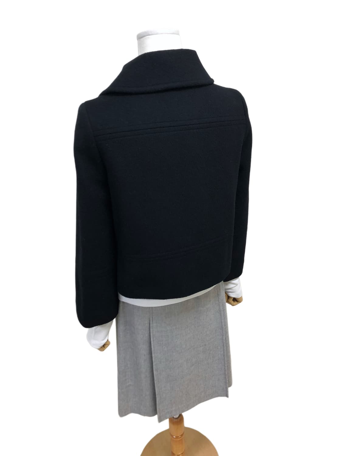 INED 블랙 숏 코트 상품이미지9