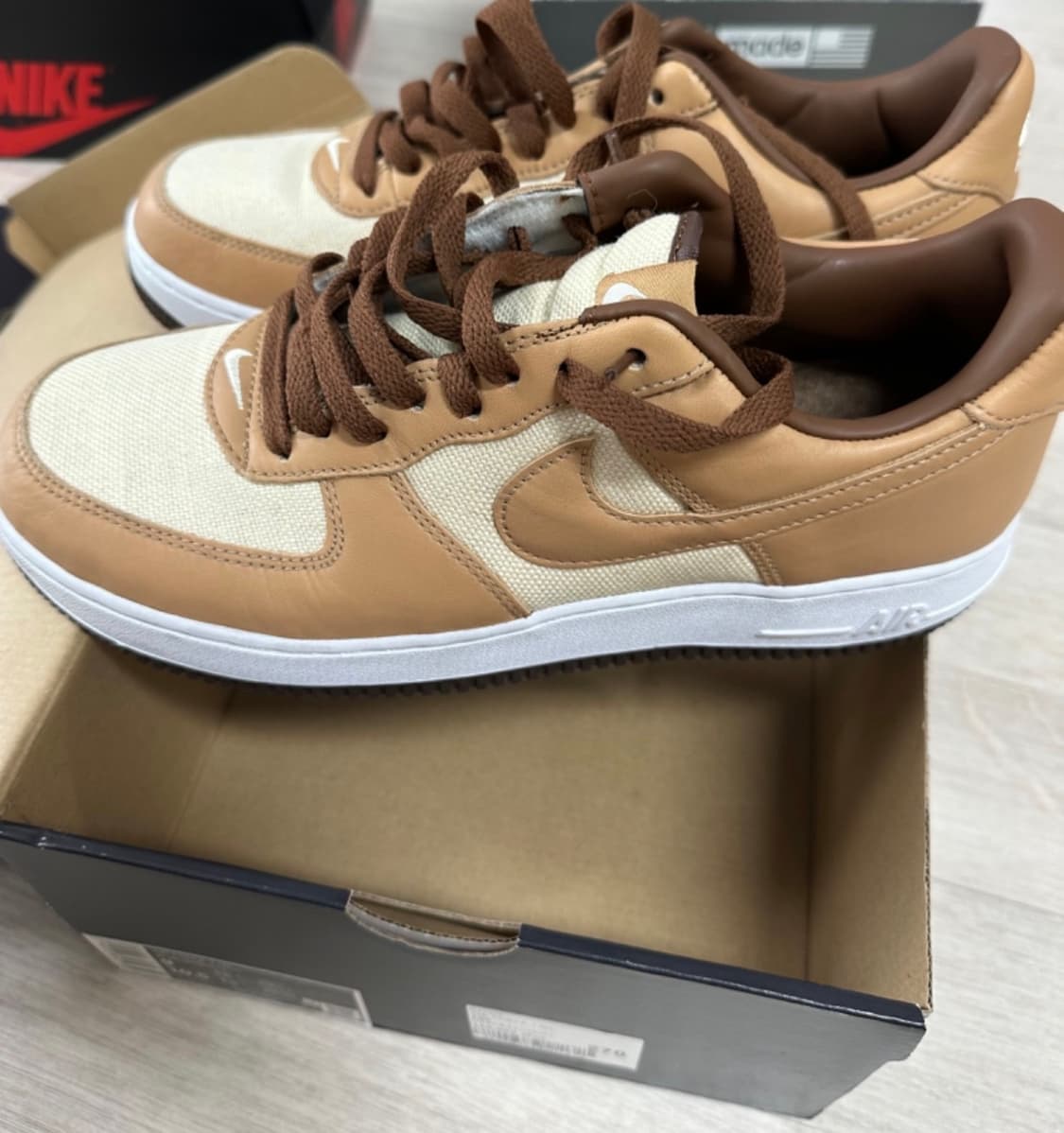 나이키 에어 포스 1 로우 에이콘 솔닷케어완료 상품이미지5