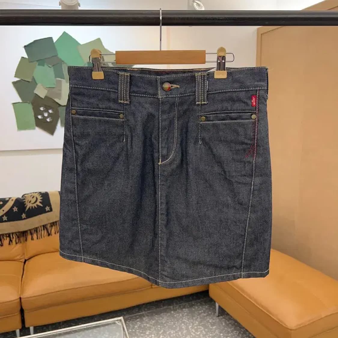 리바이스 엔지니어드 데님 미니스커트 청치마 67 C03758 상품이미지1