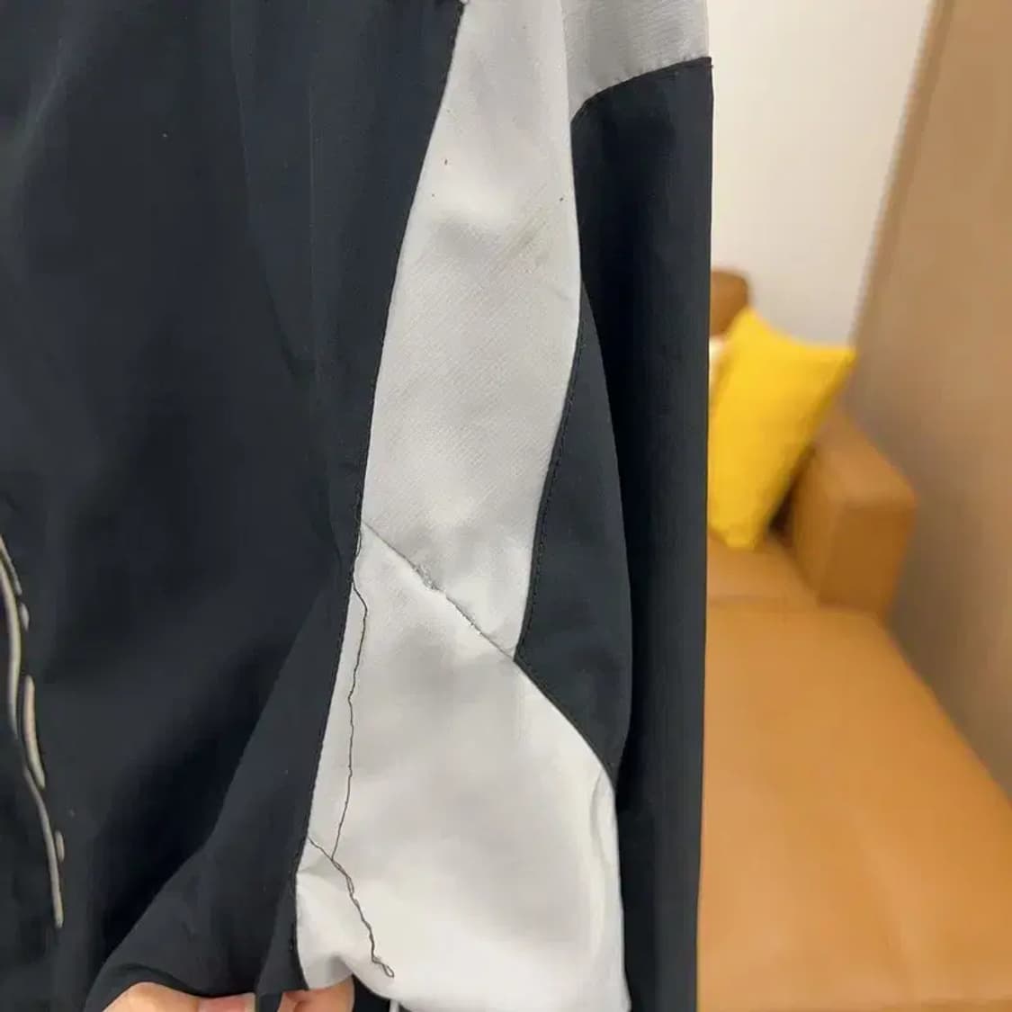 엄브로 스포트 트랙탑 바람막이 자켓 95 C04538 상품이미지8