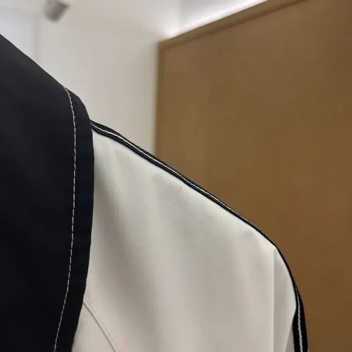 아디다스 삼선로고 올드스쿨 오버핏 바람막이 105 C05842 상품이미지6