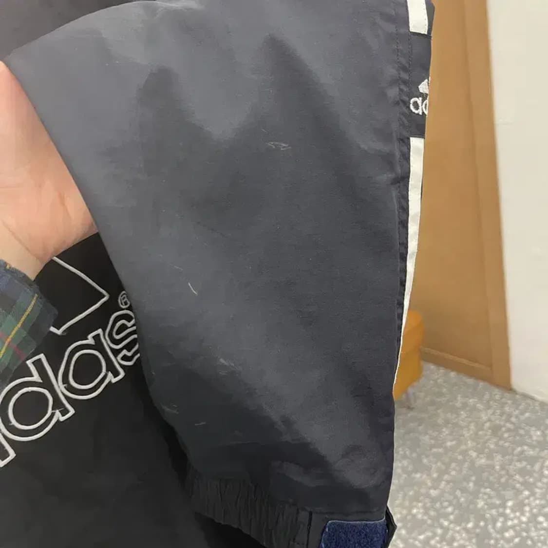 아디다스 올드스쿨 오버핏 윈드브레이커 바람막이 105 C05856 상품이미지9