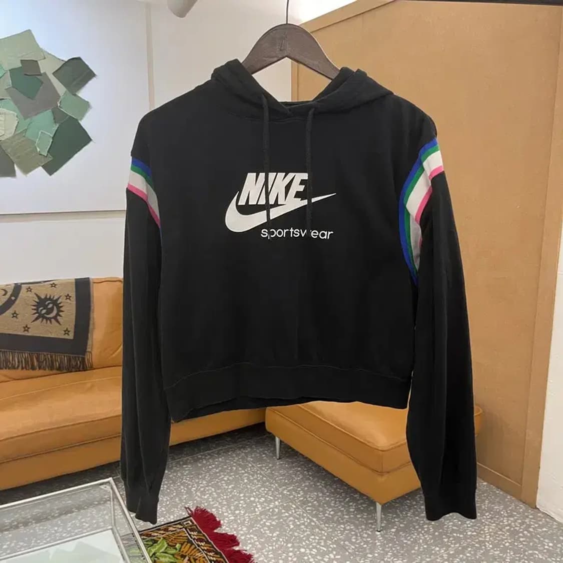 나이키 빅로고 오버핏 약기모 크롭 후드티 M C05970 상품이미지1