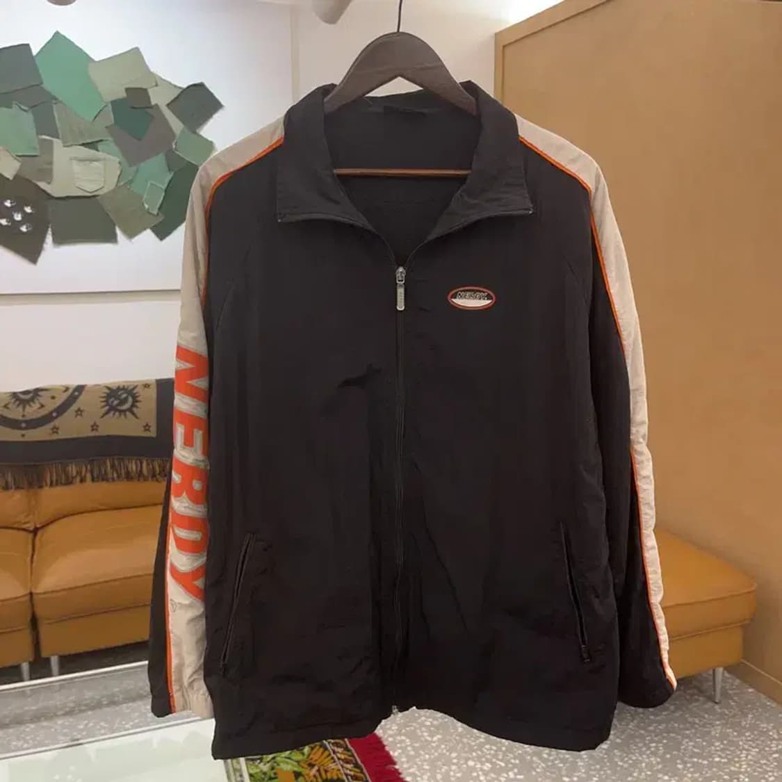 널디 올드스쿨 사이드로고 오버핏 바람막이 자켓 100 C06104 상품이미지2