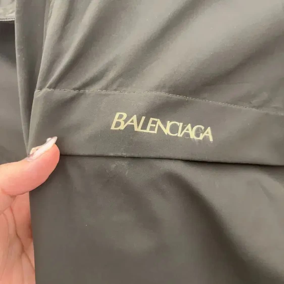 발렌시아가 정품 올드스쿨 오버핏 바람막이 블루종 105 C06131 상품이미지7