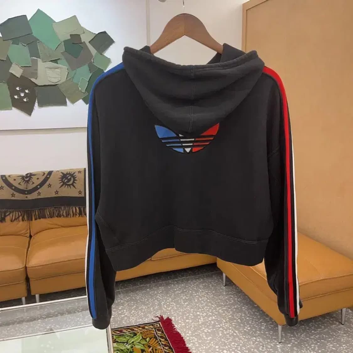 아디다스 트라이컬러 백로고 크롭 후드티 100 C06284 상품이미지2