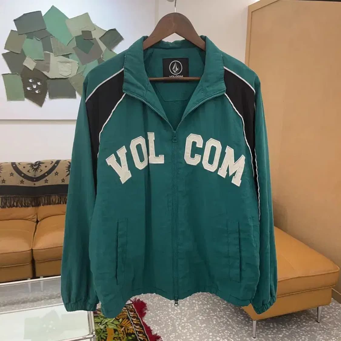 볼컴 올드스쿨 투웨이 오버핏 윈드브레이커 바람막이 105 C06356 상품이미지2